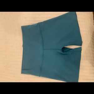 aritzia butter shorts